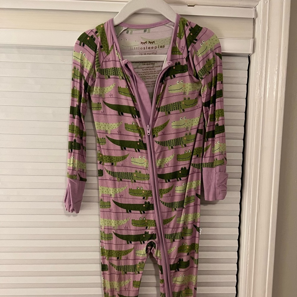 Little sleepies purple croc 12-18